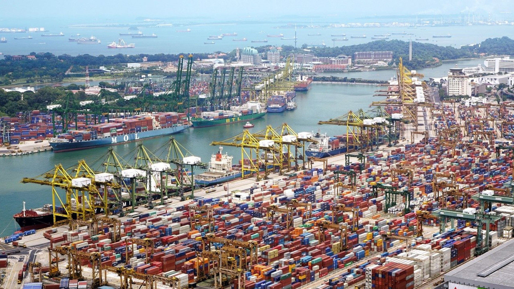 Despite COVID-19 China’s Textile and Garment Exports Roared Full Swing with a 9.6% Growth